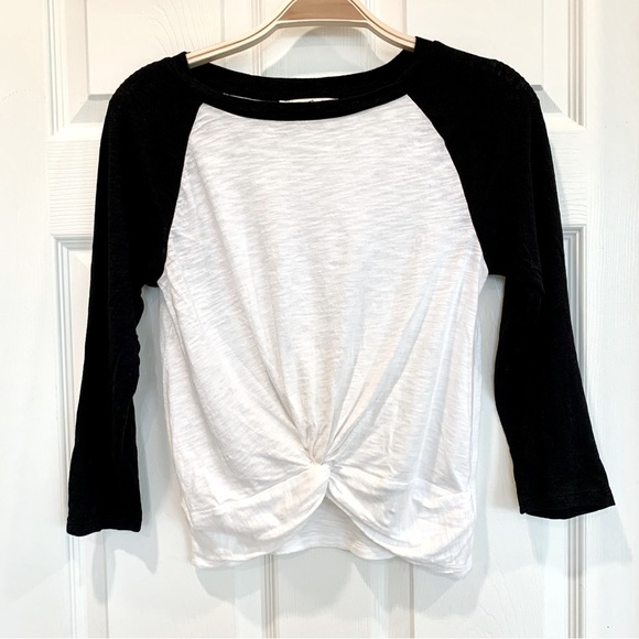 Black White Contrast Raglan Twist Front Long Sleeve Baseball Tee T-Shirt - Picture 1 of 5